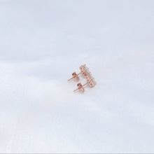 Load image into Gallery viewer, Inaaya Studs