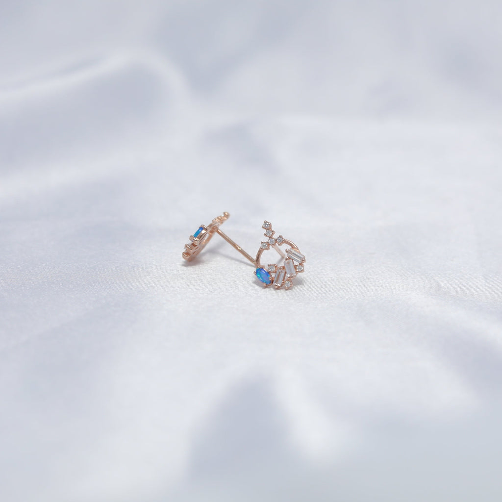 Neela Noor Stud