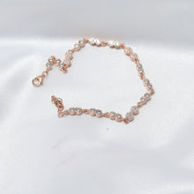 Load image into Gallery viewer, Twinkle Bracelet