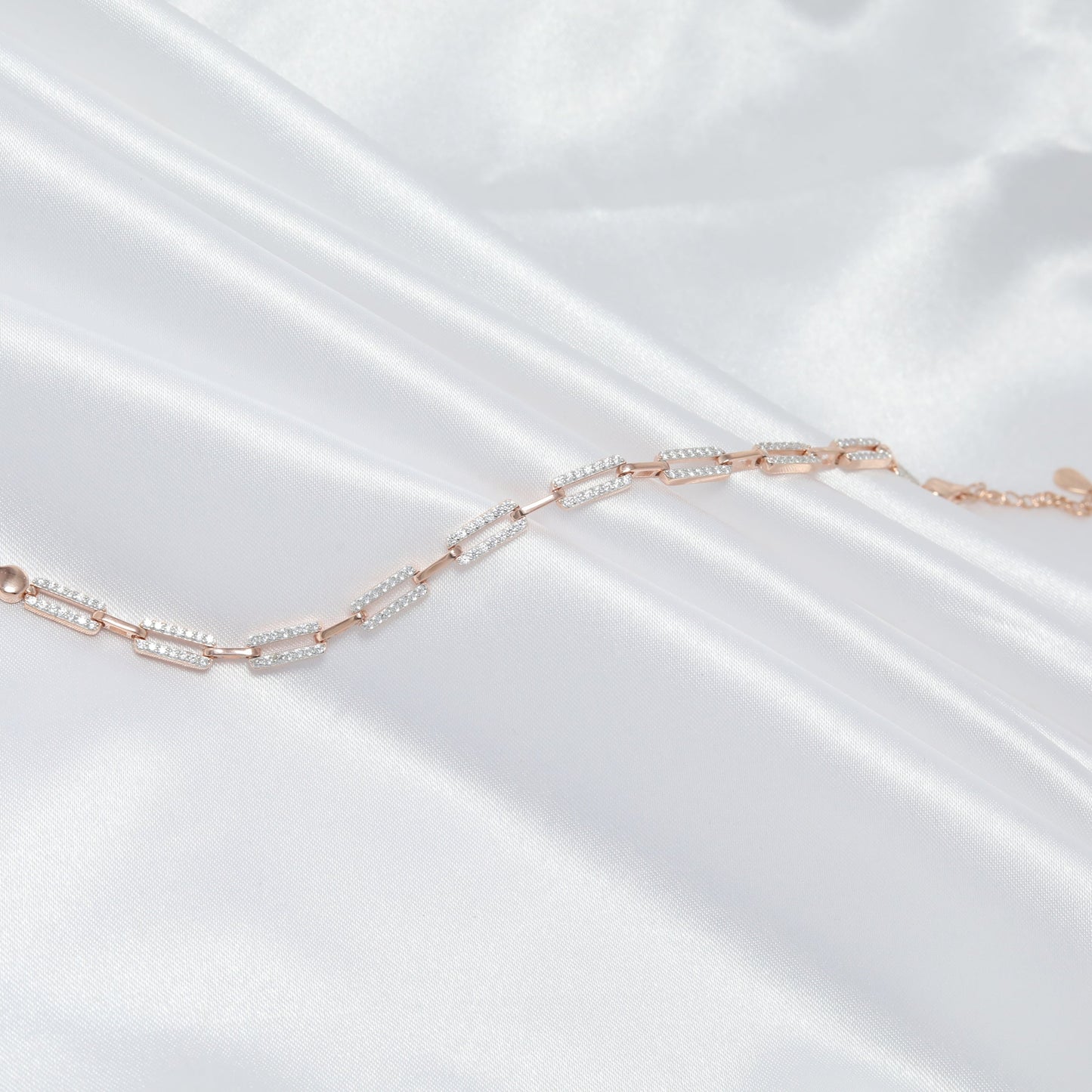 Linked IT Bracelet