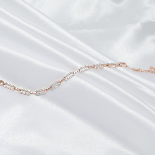 Linked IT Bracelet