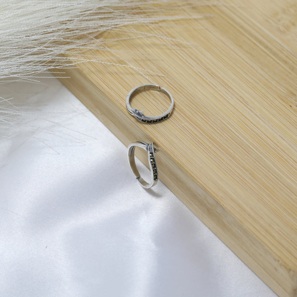 Abha Bandhan Toe Ring