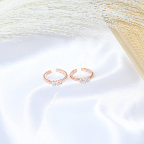 Minimal Spark Toe Rings