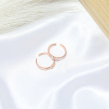 Load image into Gallery viewer, Minimal Spark Toe Rings