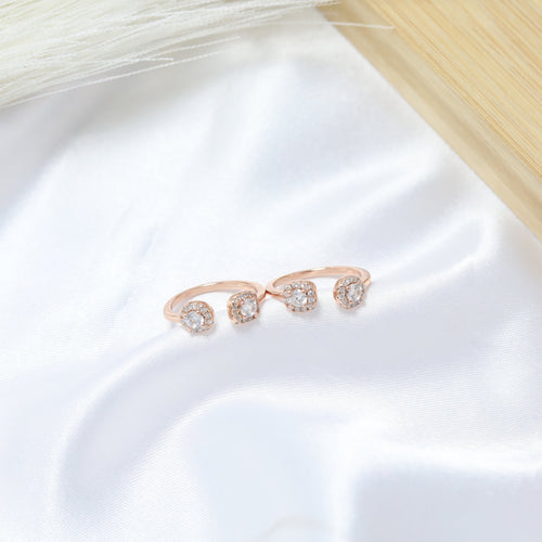 Rosé Radiance Toe Rings