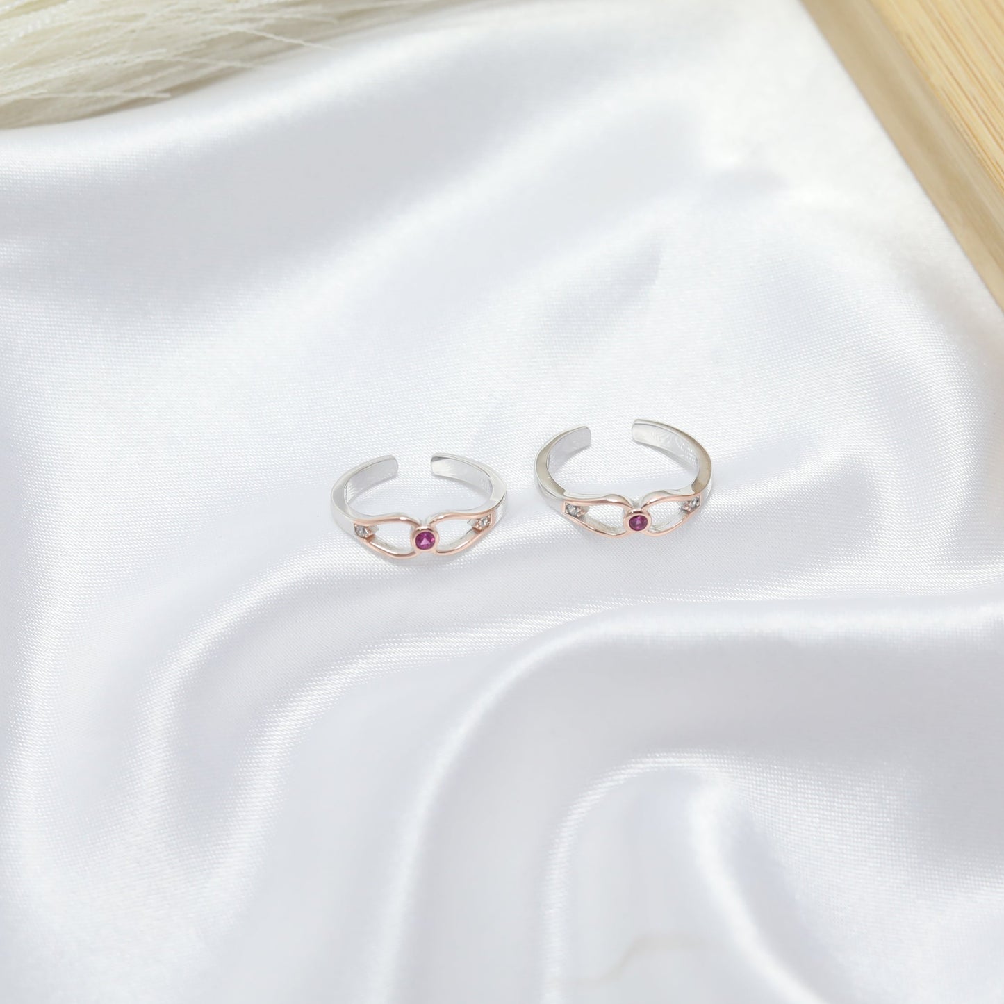 Shimmer Dew Toe ring