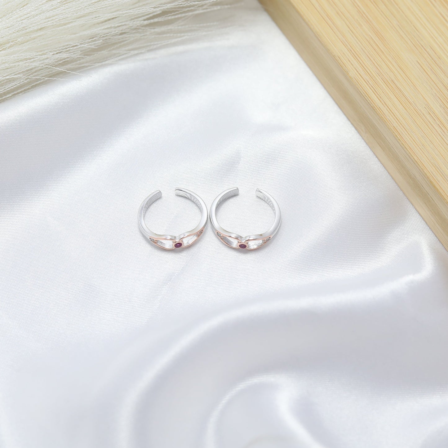 Shimmer Dew Toe ring