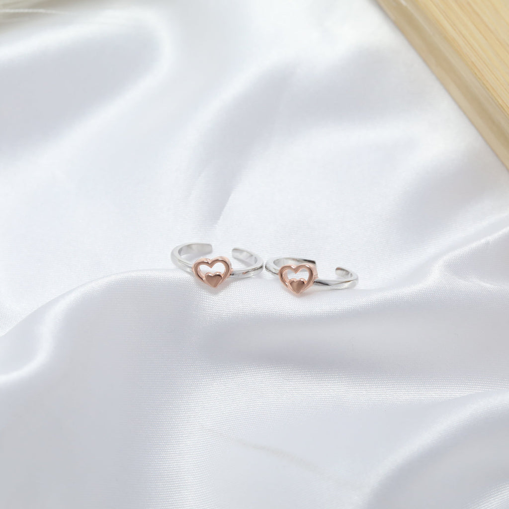 Heartbeat Charm Toe Rings