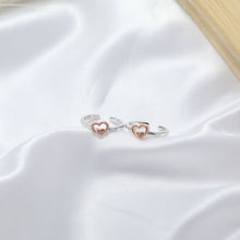 Load image into Gallery viewer, Heartbeat Charm Toe Rings