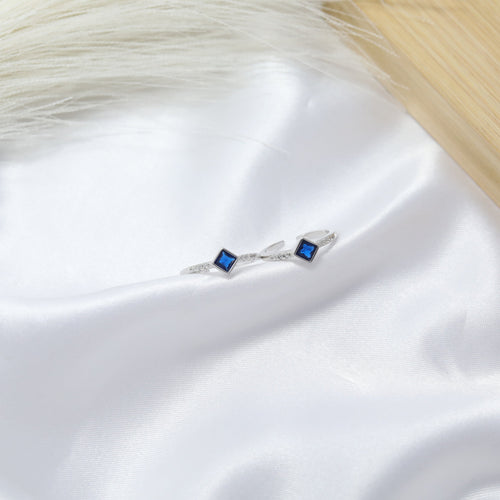 Midnight Muse – Sapphire Spark Toe Rings