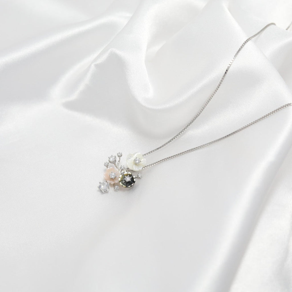 Ivory Garden Set