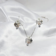Load image into Gallery viewer, Ivory Garden Set