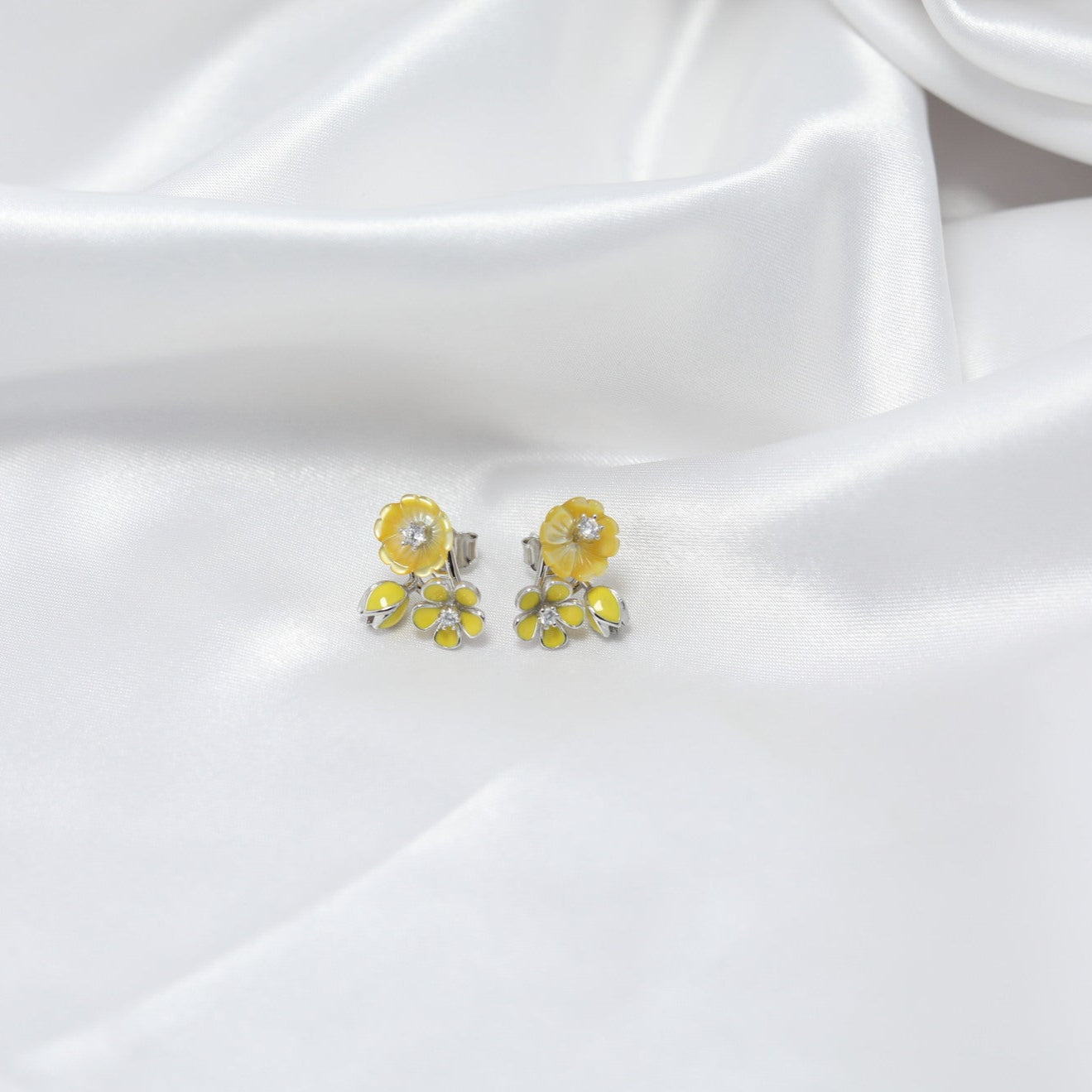 Sunny Petal Studs