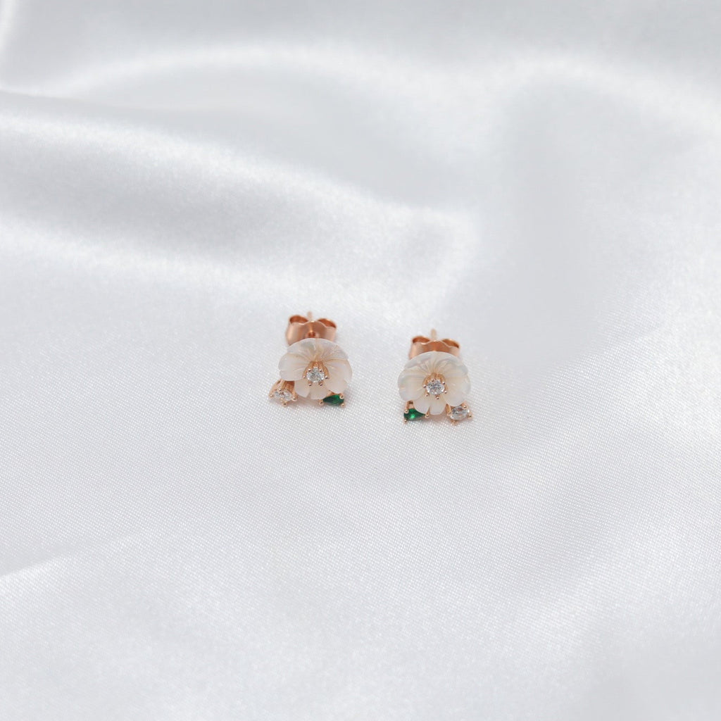 Snowleaf Bloom Earrings