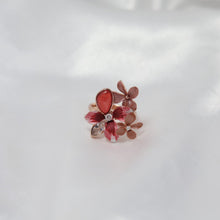Load image into Gallery viewer, Roselle Bloom