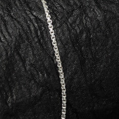 Boxed Bold Chain