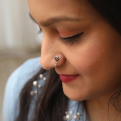 Gulzaar Press on Nosepin