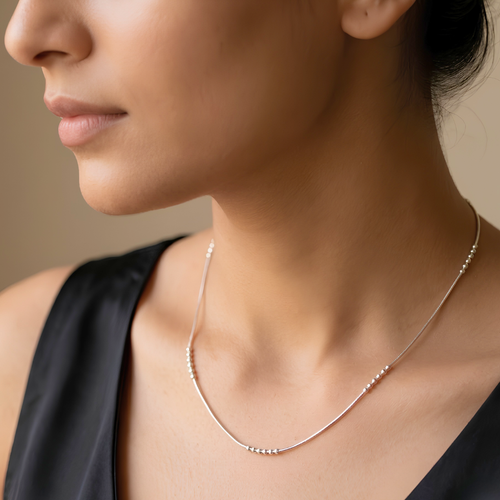 Moti Mala – The Everyday Classic