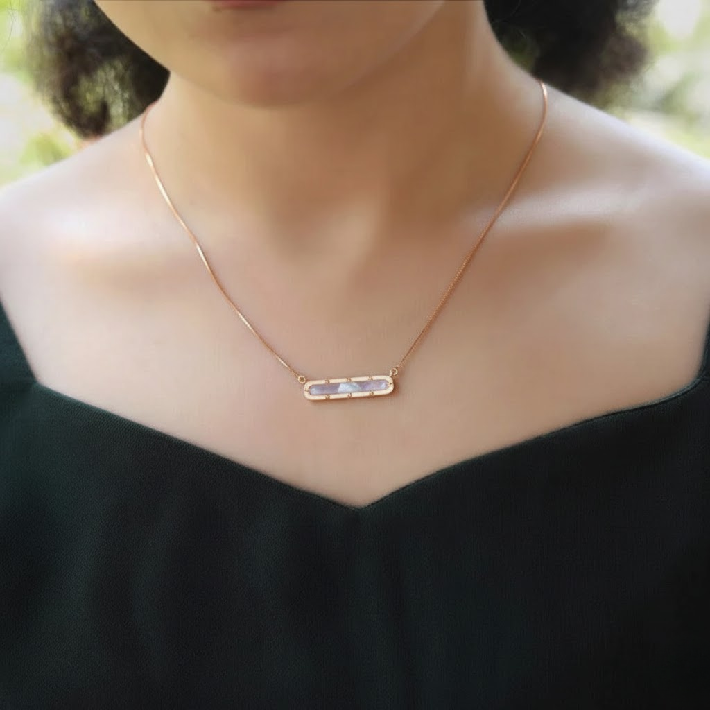 Milky Bar Pendant