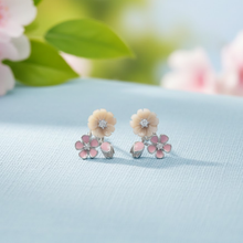 Load image into Gallery viewer, Floret Fantasy Earring