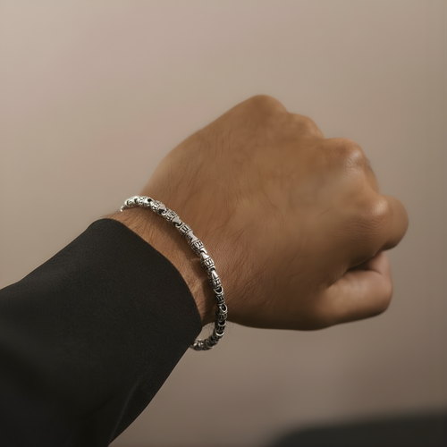 The Valor Engraved Bracelet