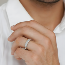 Load image into Gallery viewer, Classic Diamond Band