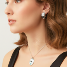 Load image into Gallery viewer, Silver Mist Pendant Set