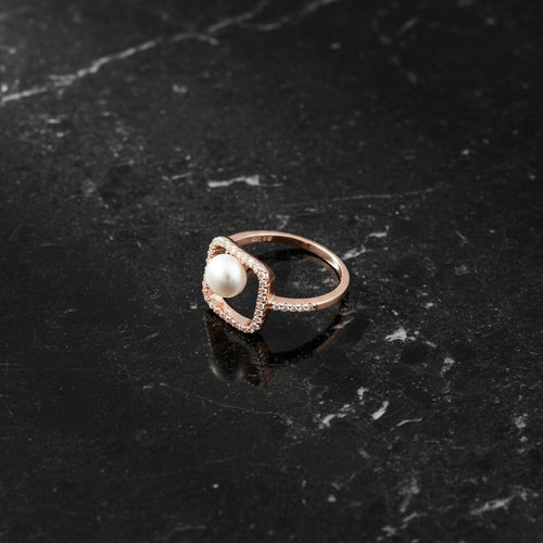 Pearl Aura Ring