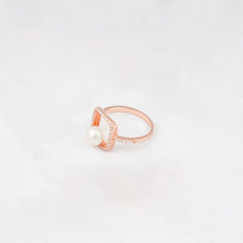 Load image into Gallery viewer, Pearl Aura Ring