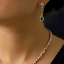 Load image into Gallery viewer, Emerald Grace Necklace