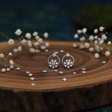 Load image into Gallery viewer, Chamak Tara